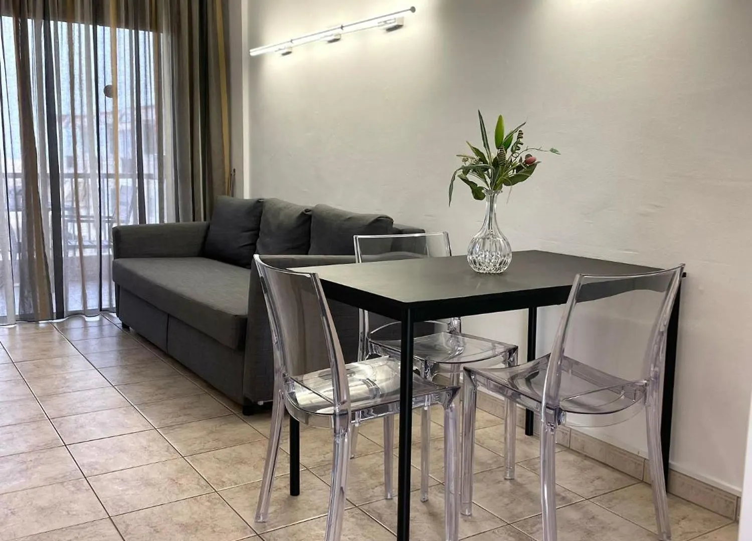 Cecilia Apartmentplaya De Las Americas Apartamento Playa de las Americas (Tenerife)